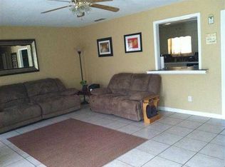 229 W Strickland St, Del Rio, TX 78840