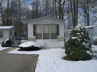 11 Keats Rd, North Brunswick, NJ 08902