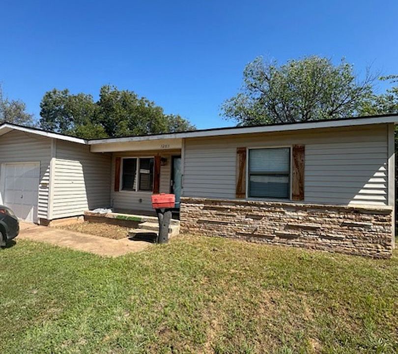 1st image of 1265 S Pioneer Dr