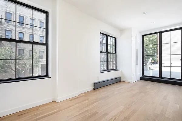 Rented by Bold New York | media 3