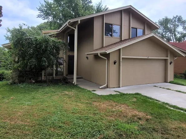 511 Kountze Memorial Dr, Bellevue, NE 68005