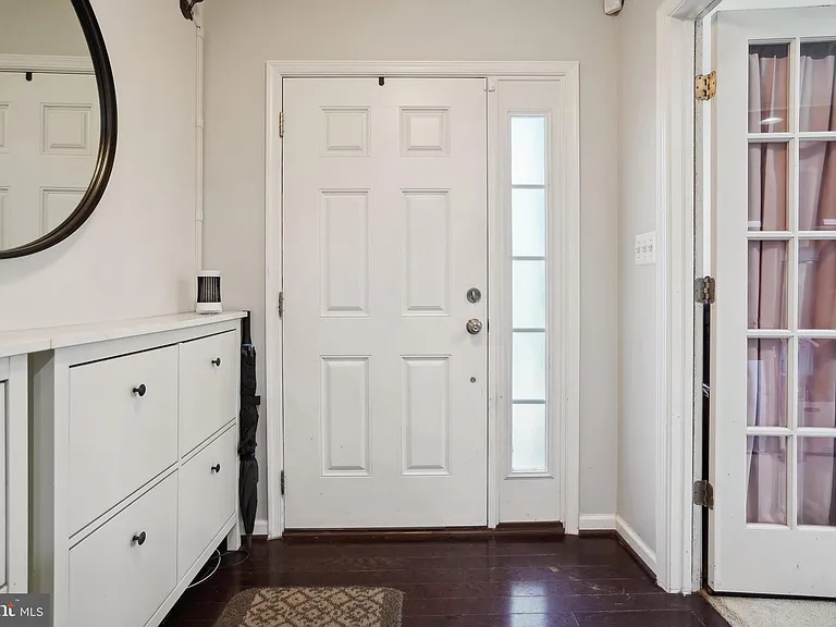 8944 Dahlgren Ridge Rd — Photo 4