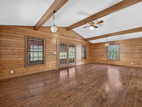 5th image of 526 Coriander Rd