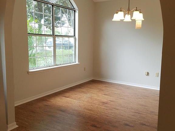 3rd image of 4434 Goodbys Hideaway Dr N