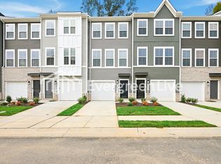 6045 Blue Iris Rd, Richmond, VA 23224