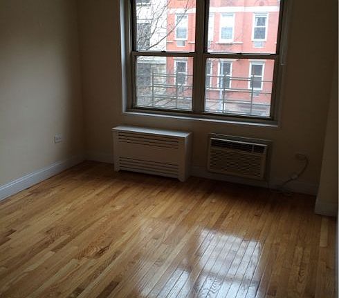 5th image of 36 W 93rd St