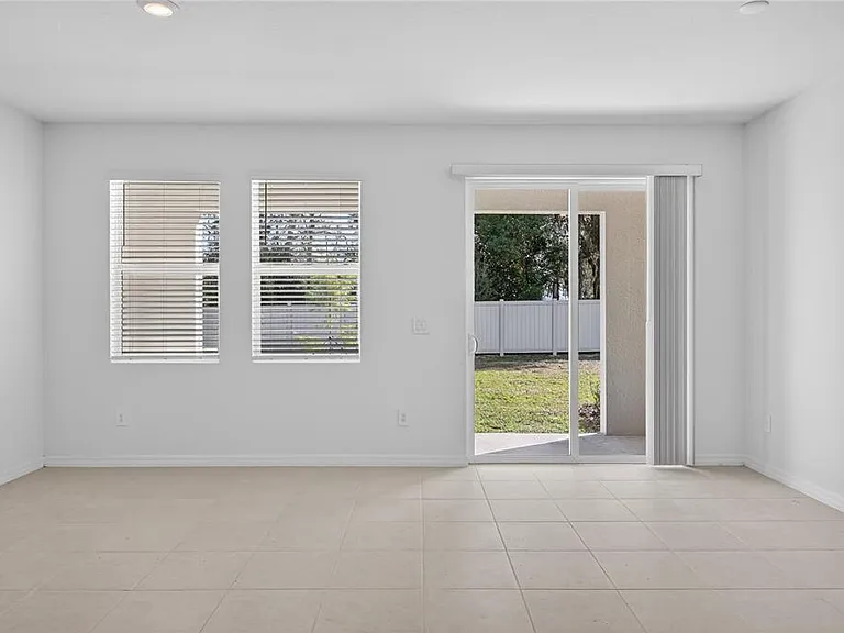 3346 Lapis Lake Dr — Photo 20