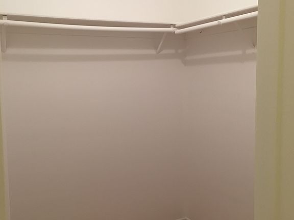 5th image of 1512 Palm Ave APT A