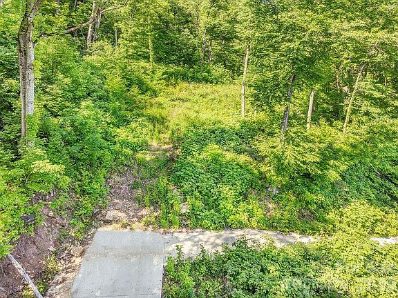 2nd image of 93 Patchens Estate Rd #17