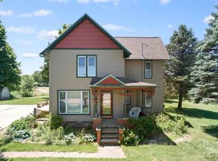 3541 Geneva Hwy, Manitou Beach, MI
