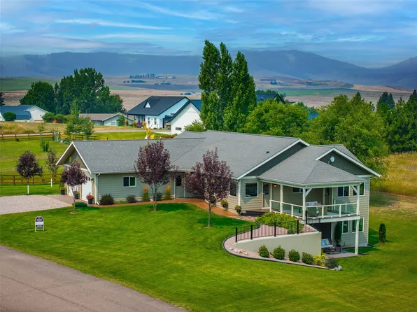 39120 Lakeview Ln, Polson, MT 59860