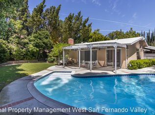 7039 Salisbury Rd, West Hills, CA 91307