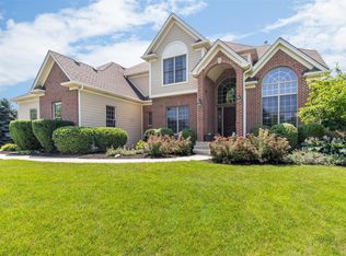 41W853 Bowgren Dr, Elburn, IL 60119