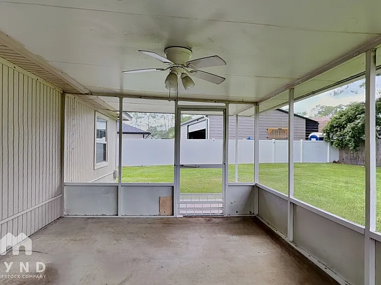 10958 Mandarin Station Dr E — Photo 17