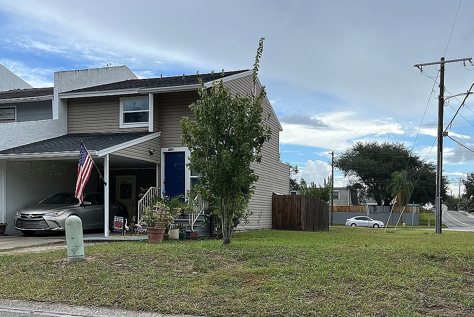 2nd image of 5001 Terrace Village Ln