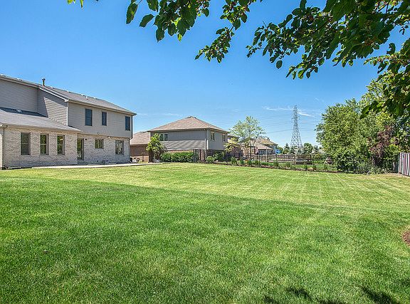 5th image of 12542 W Moorland Dr