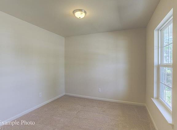 4th image of 2200 NE Juanita Pl