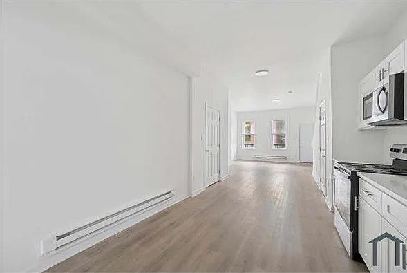 4241 Mantua Ave — Photo 5