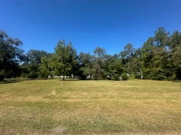 100 Touchstone Dr, Brunswick, GA 31525