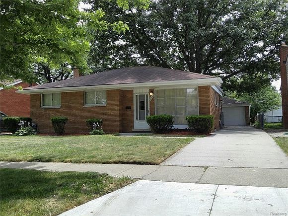 1st image of 15246 Elderwood St