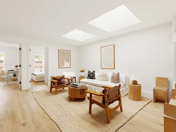 524 Halsey Street image 7 of 16