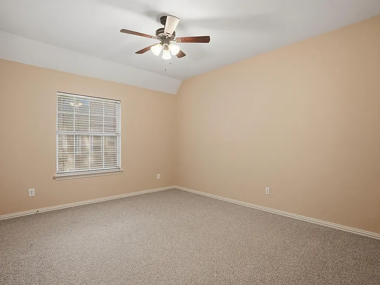 6613 Barclay Ln — Photo 18