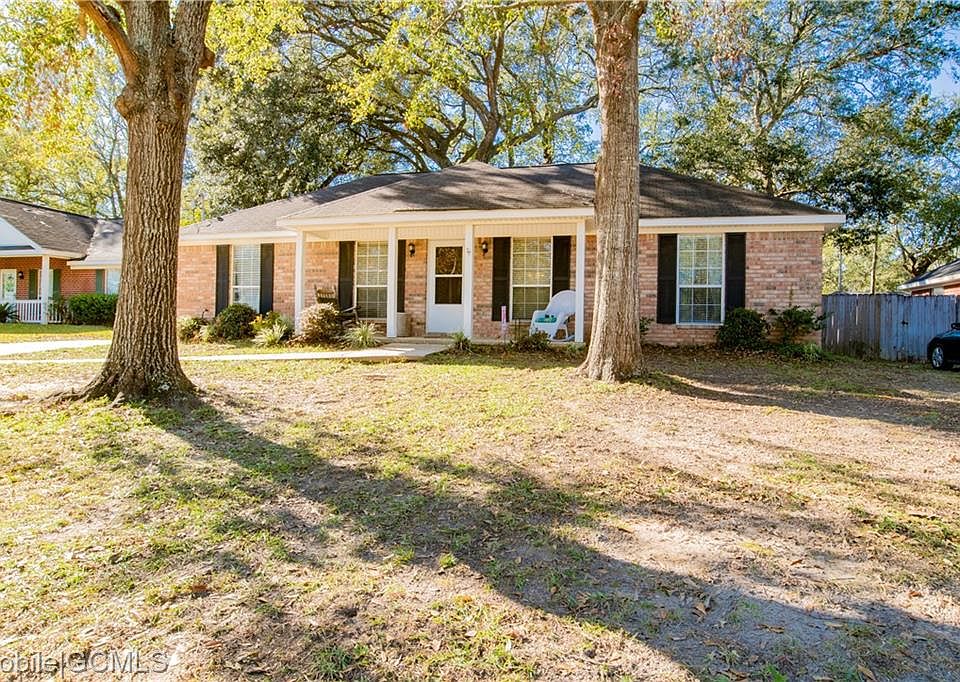 1st image of 6970 Gray Oaks Dr