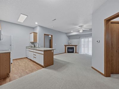250 Cimarron Dr Unit 108, Hiawatha, IA, 52233