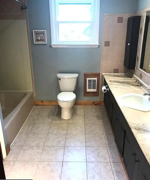 1485 Telegraph Rd — Photo 4