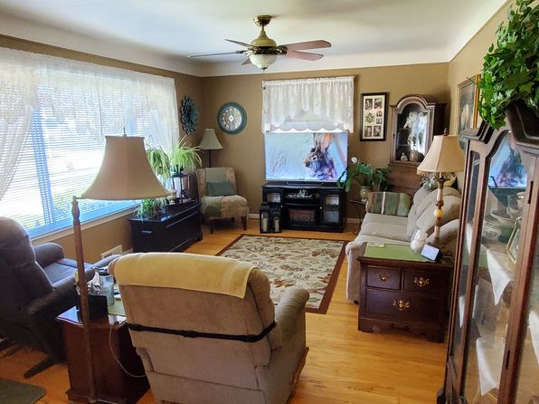 287 Leroy Ave, Clawson, MI 48017