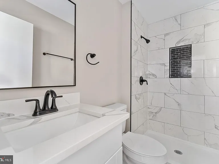14843 Emberdale Dr — Photo 23