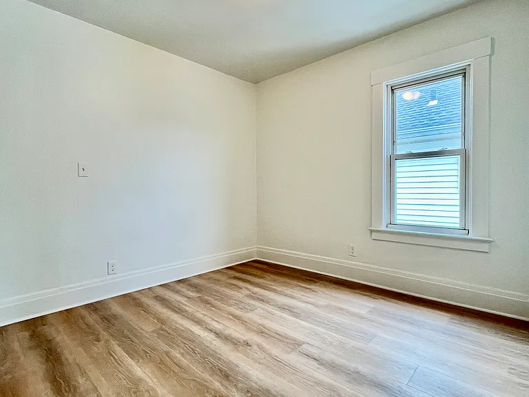 292 Hartwell Rd #2 — Photo 11