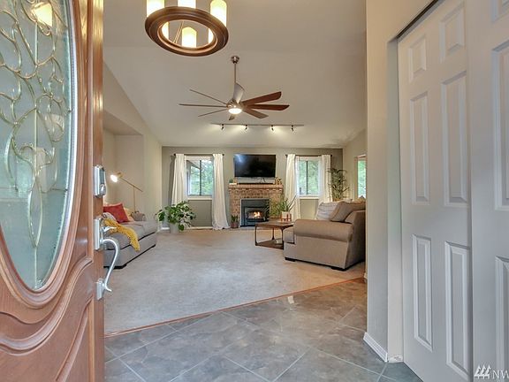 3rd image of 9004 163rd Street Ct E