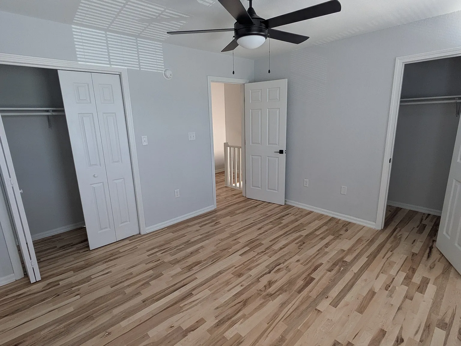 918NP — Photo 3