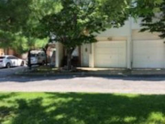 3rd image of 205 Aspen Knolls Way