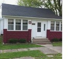 101 Mulberry St, Lake Fork, IL 62541
