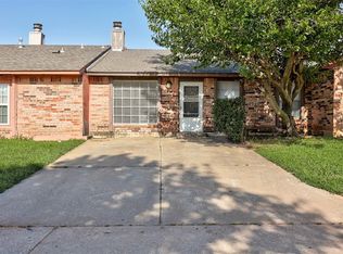 201 Kathleen Dr, Midwest City, OK 73110