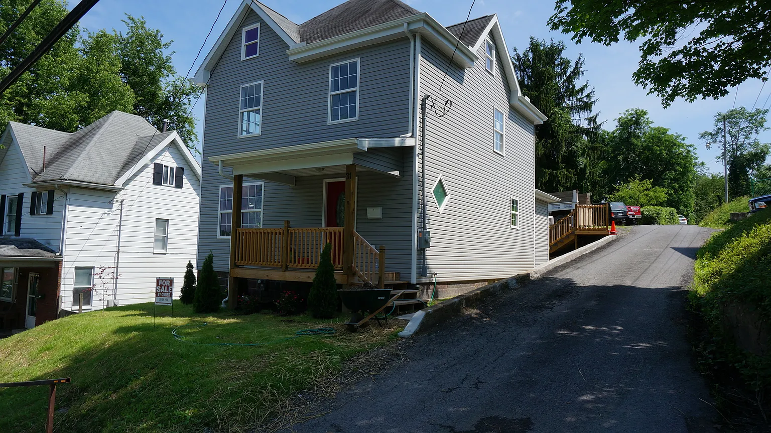55 Spring St photo 1