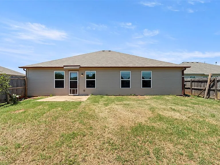 13244 Beekman Dr — Photo 16