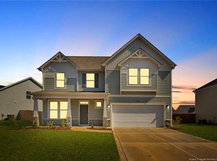 5730 Pondhaven Dr, Fayetteville, NC 28314