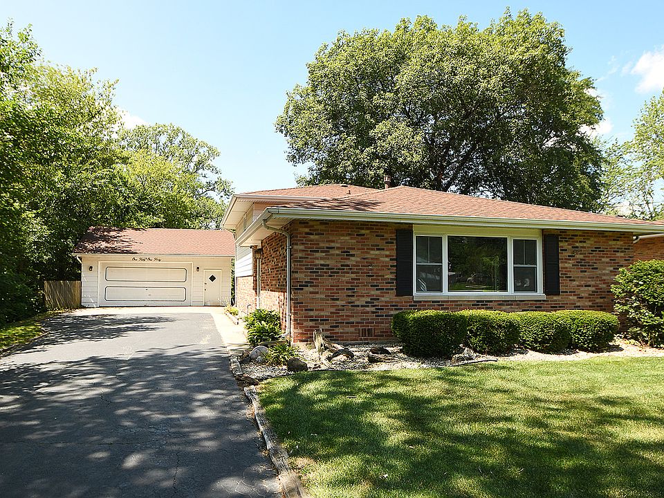 1st image of 15140 Le Claire Ave