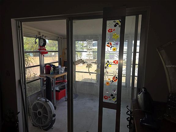 3rd image of 211 Rickenbacker Dr