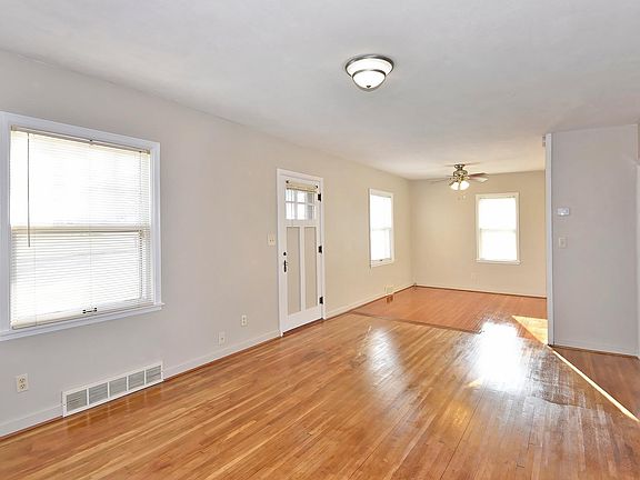 4th image of 1754 Linn Ave