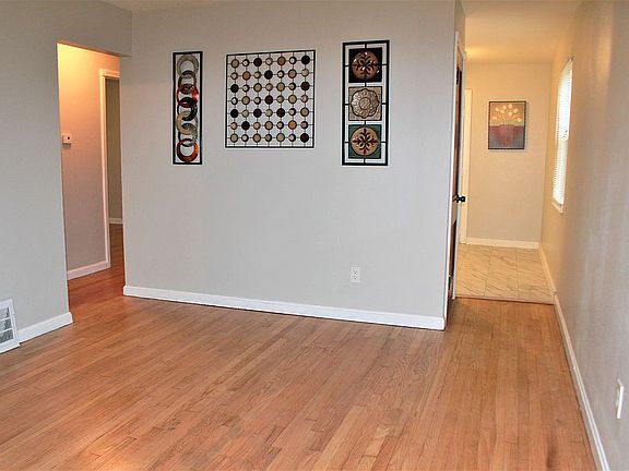 4th image of 1524 New Jersey Ave