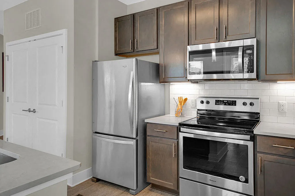 Vintage Winter Park Apartments — Photo 2