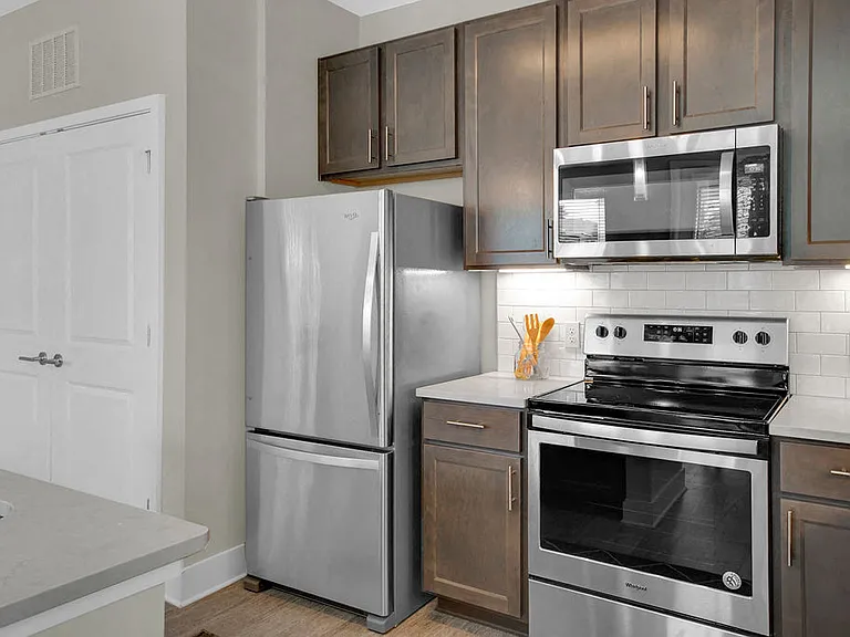 Vintage Winter Park Apartments — Photo 2