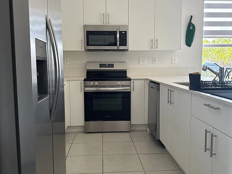 24280 SW 128th Ave — Photo 7