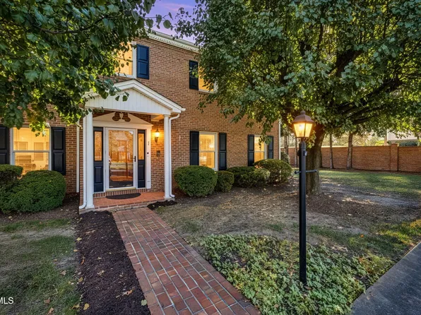 2734 Oakland Ave #A1, Johnson City, TN 37601