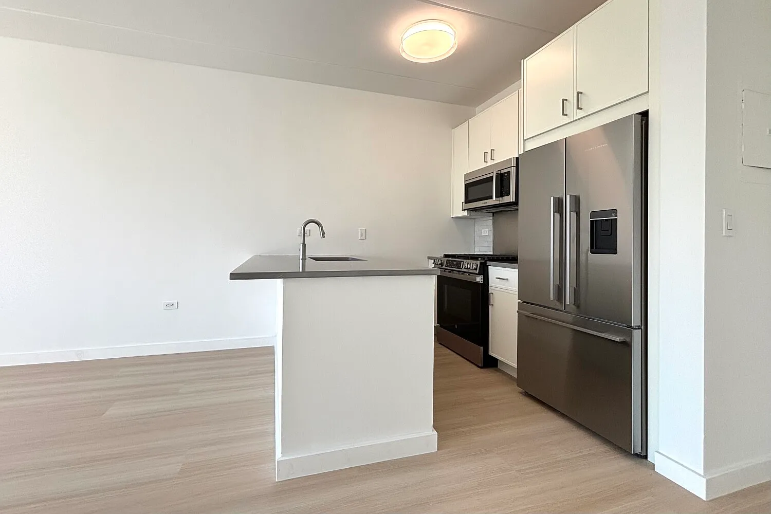 280 East 2nd Street — Photo 3
