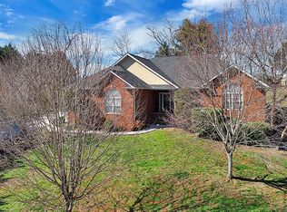 8139 Timberstone Ln, Powell, TN 37849